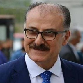 عبدالله: معيب إزالة صور تضامنت مع القاضي شرف الدين