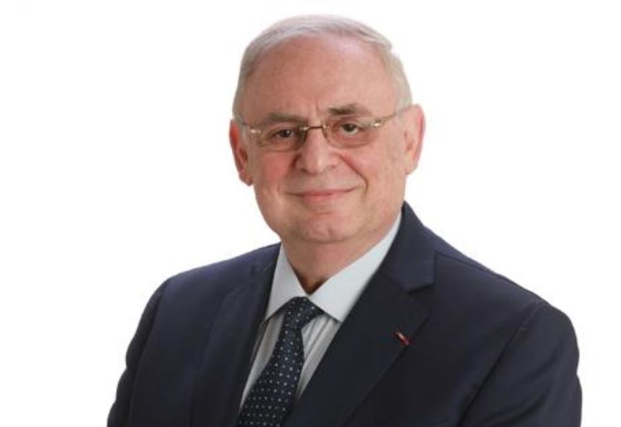 اقتراحات قوانين من البستاني