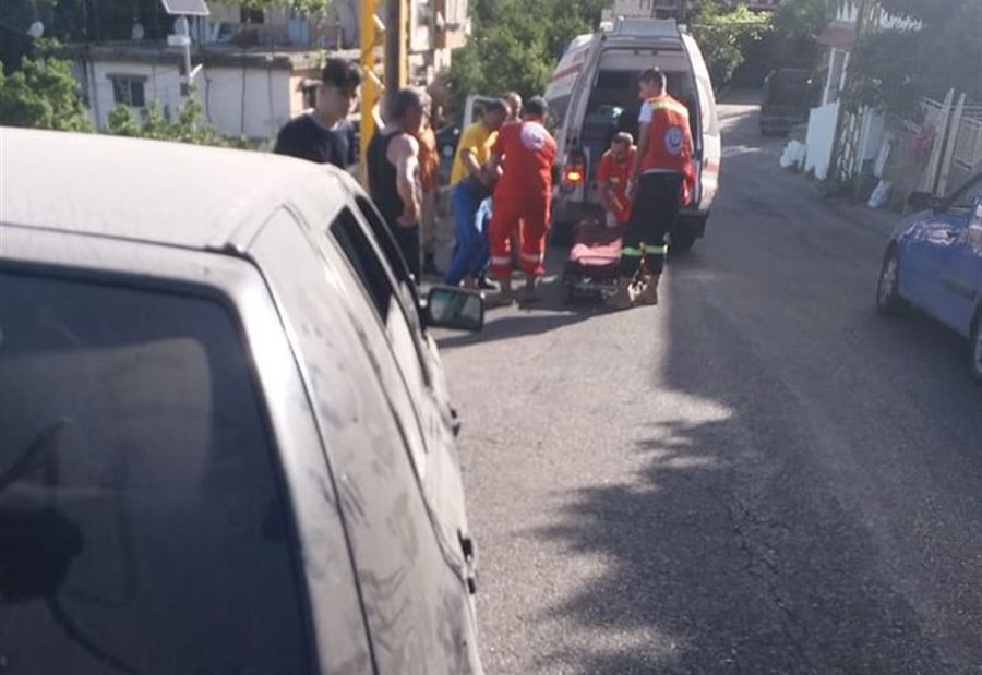 في الحازمية - الضنية ... تعرض لنوبة عصبية أثناء قيادة السيارة 