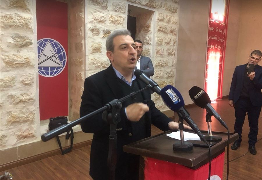 "حرية سوريا هي حرية لبنان"... دعوةٌ من أبو فاعور للحكومة