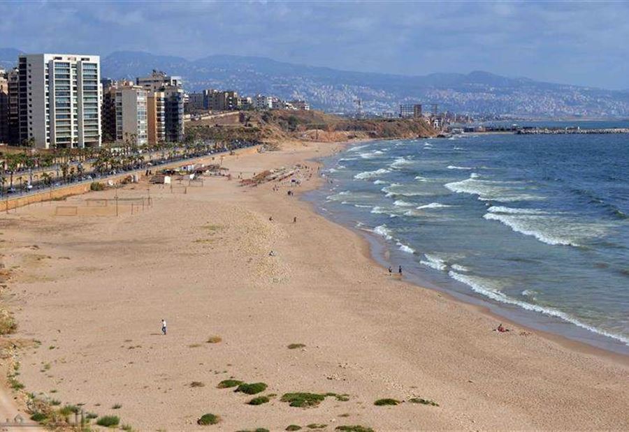 انتشال جثة... البحث مستمر عن مفقودَين في الرملة البيضاء انتشال جثة... البحث مستمر عن مفقودَين في الرملة البيضاء