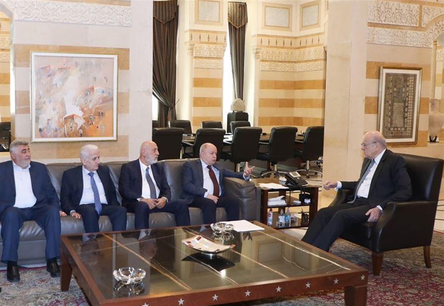 "الرواتب والتعويضات لا تساوي شيئًا"... لقاءٌ بين ميقاتي والأسمر