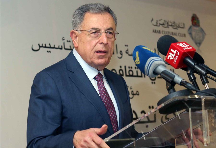 السنيورة يُحذّر ... 