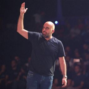 هشام حداد يهاجم هند الحريري... الله يكسر ايديكن