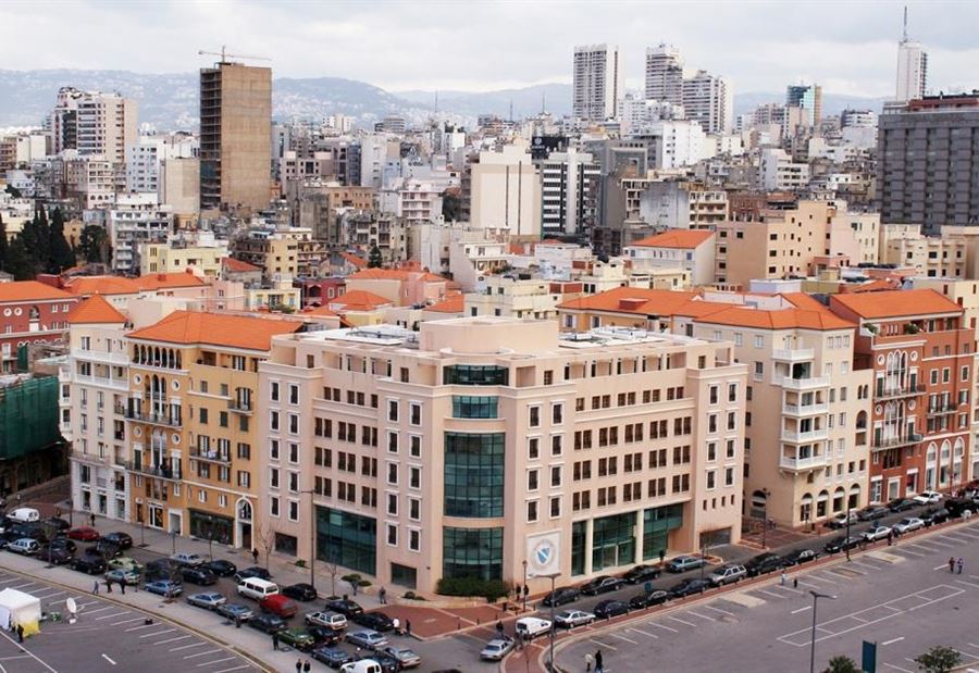 السياسة تنقذ الإقتصاد
