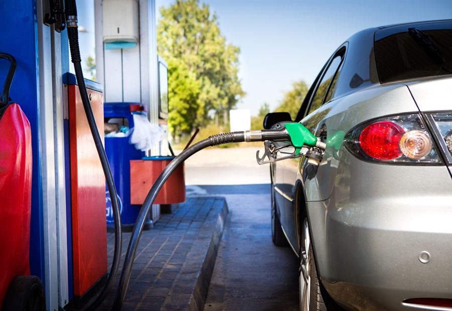 بسبب الغش... محضر ضبط بحق محطة وقود في صور