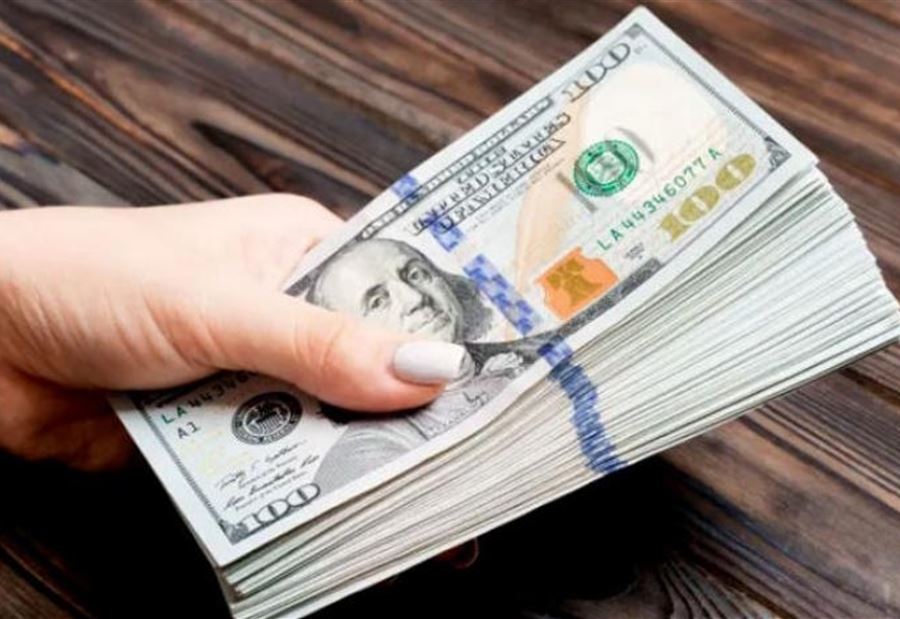 إرتفاعٌ بسعرِ الدولار في السّوق السوداء