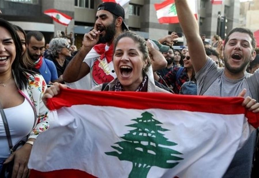 "الهاوية السحيقة"... عوامل تستدعي التوافق الوطني 