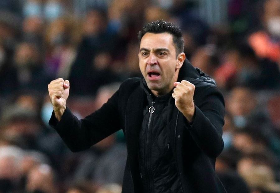 "دمرت موسم برشلونة"... تشافي يعترف: إنه خطئي!