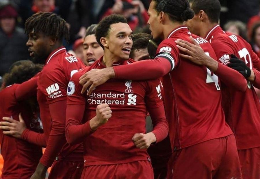 قميص ليفربول الجديد.. تفاصيل "تاريخية" وتكريم للمدرب الأنجح