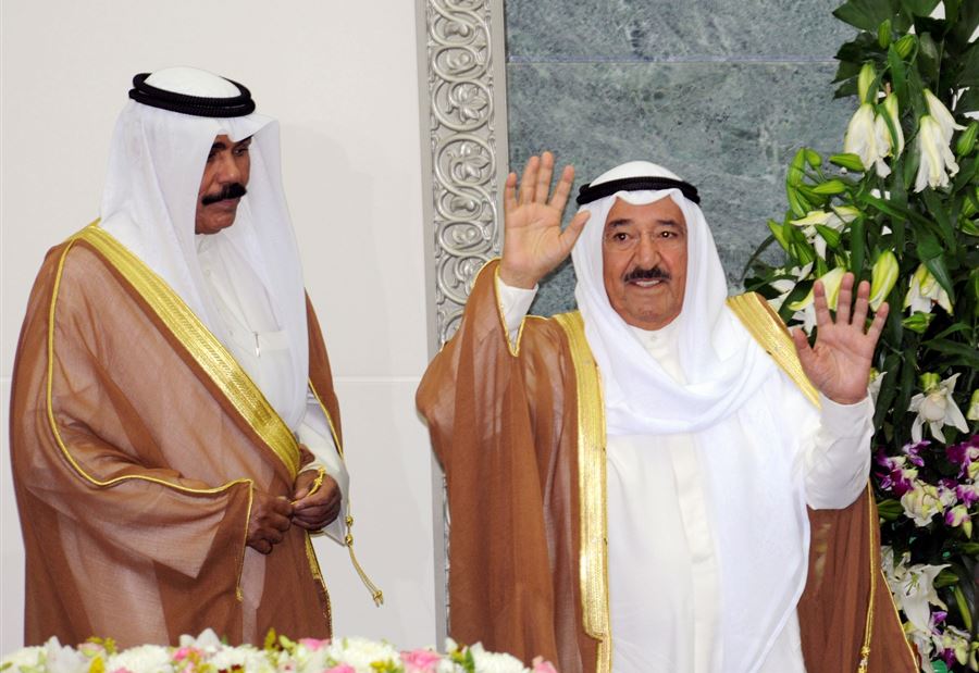 أمير الكويت يُغادر الى أميركا لاستكمال العلاج