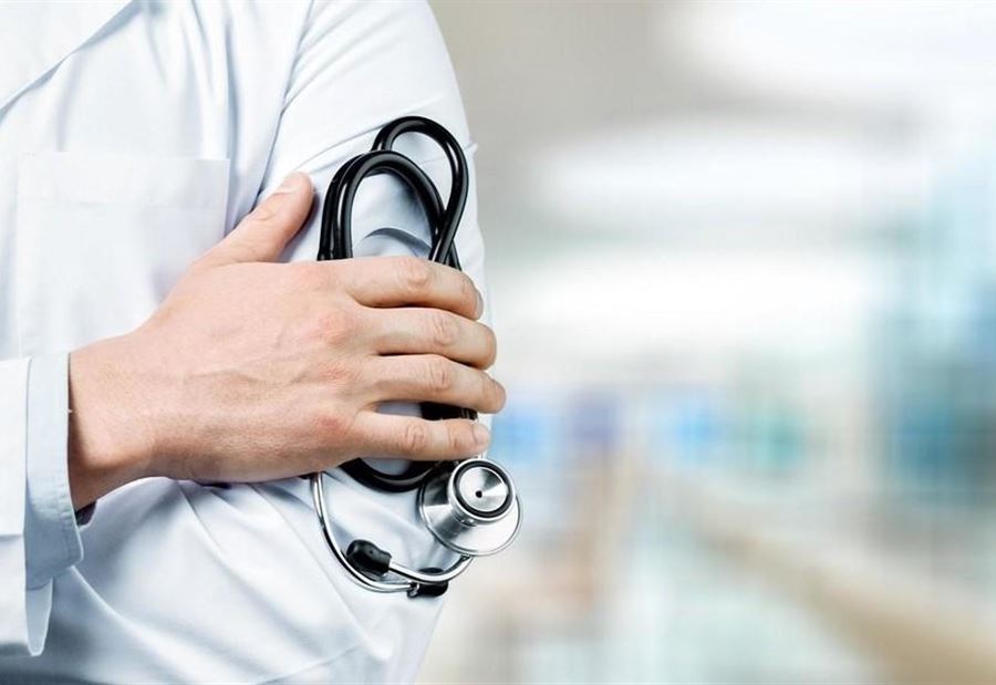 "فُرِجَت"... المبالغ الماليّة ستُحوَّل لهؤلاء الأطبّاء "فُرِجَت"... المبالغ الماليّة ستُحوَّل لهؤلاء الأطبّاء