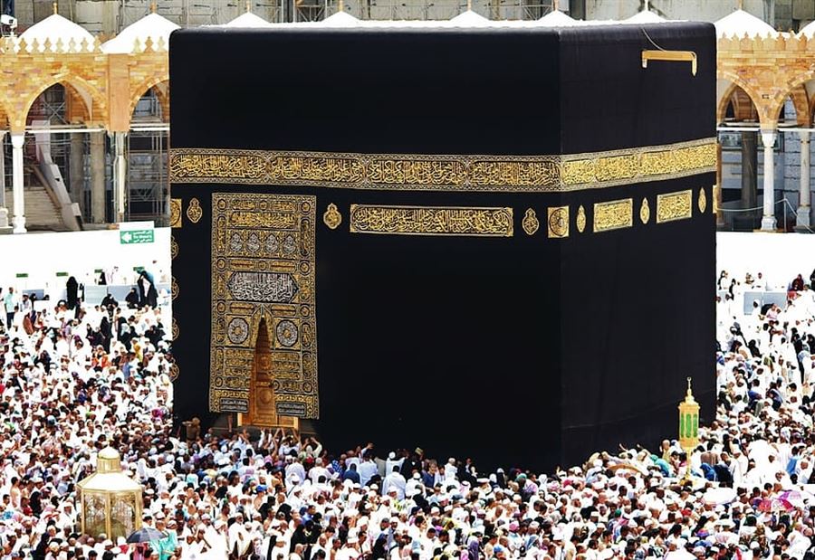 مصر تعلق على وقف السعودية تأشيرة العمرة 