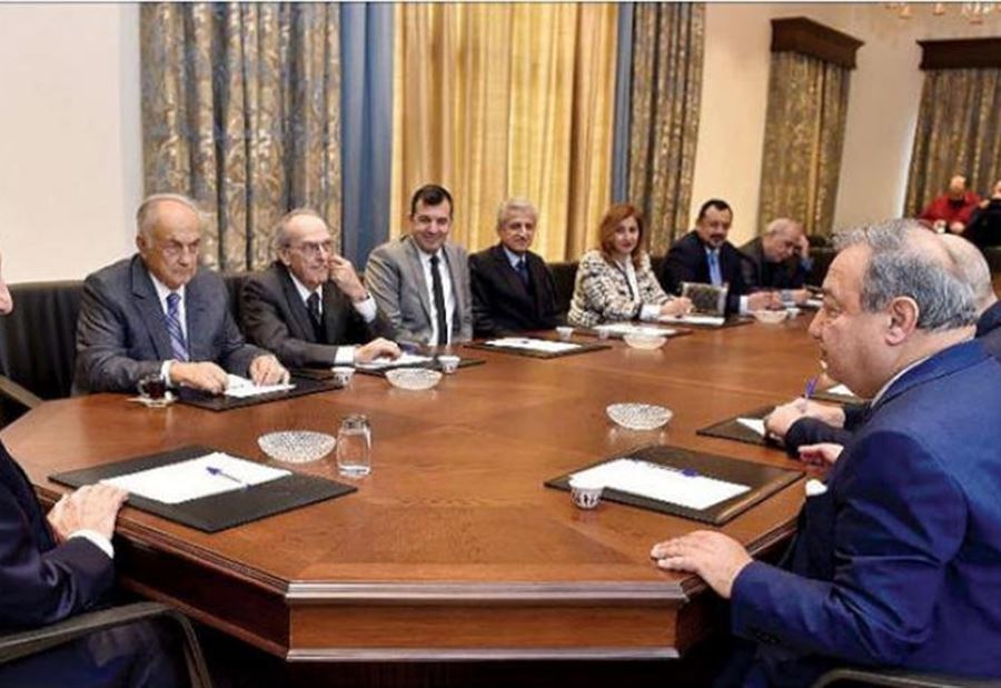 بري يتجه إلى استجواب الحكومة حول آلاف التوظيفات العشوائية بري يتجه إلى استجواب الحكومة حول آلاف التوظيفات العشوائية