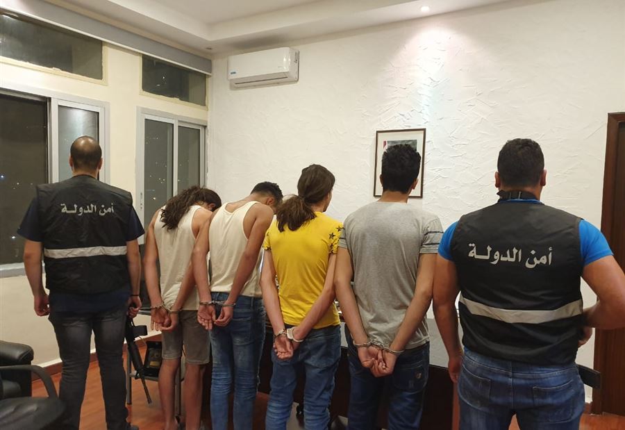 توقيف 4 أشخاص في زكرون - الكورة بجرم ترويج مخدرات