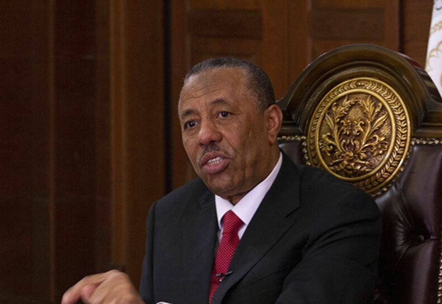 رئيس الحكومة الليبية المؤقتة: تسليم السلطة بِشَرط...