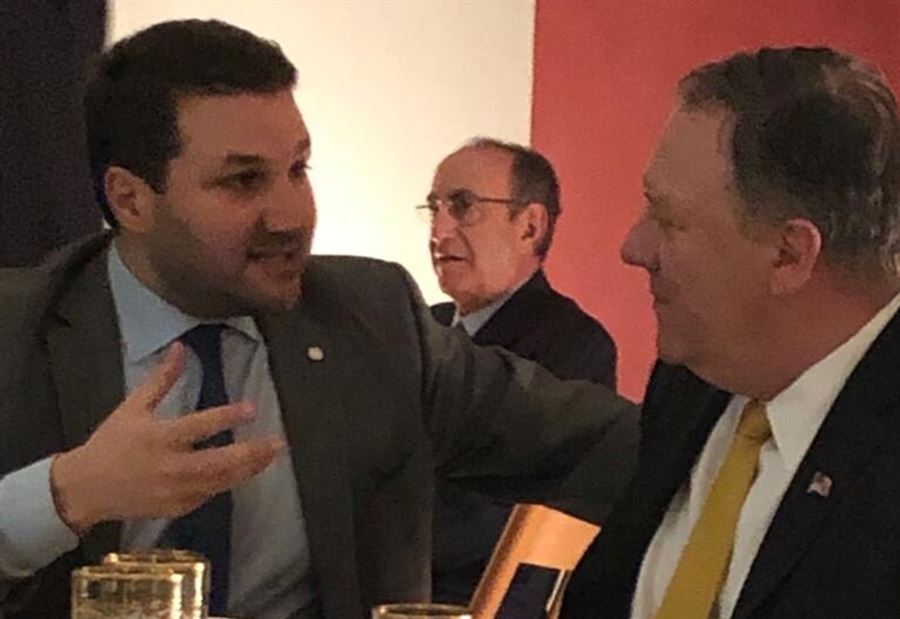 بالصورة: حديث جانبي بين نديم الجميل وبومبيو
