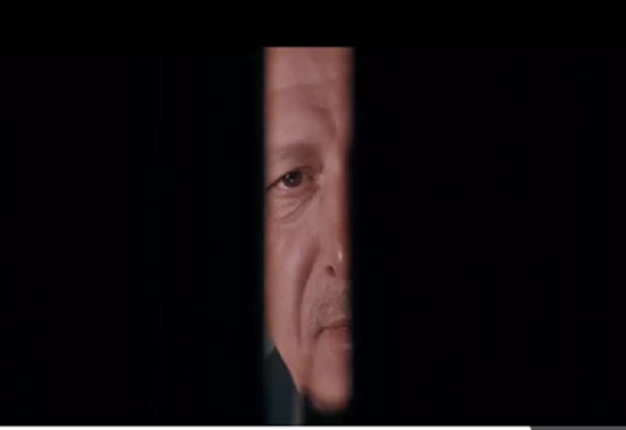 بالفيديو: أردوغان.. وبائع الكعك!