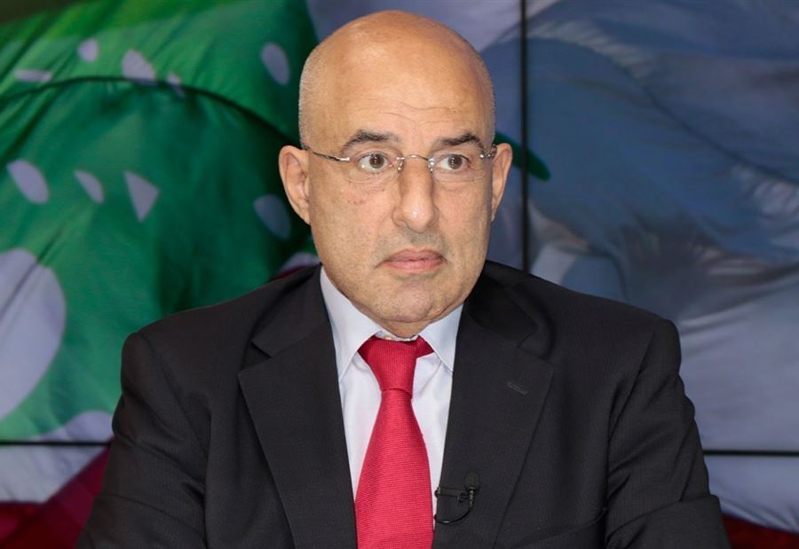زياد نجيم يقلّد جعجع.. "أنا ما بصدق شو بتحكي"! 