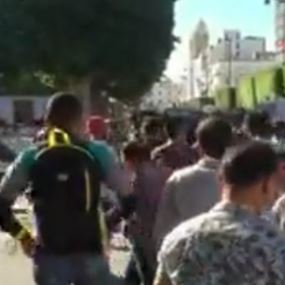 بالفيديو: في تونس... انتحارية تفجر نفسها وسقوط 9 جرحى  بالفيديو: في تونس... انتحارية تفجر نفسها وسقوط 9 جرحى