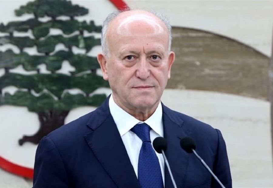 ريفي: البلد لم يعد يحمل لا الرمادي ولا الأصفر ولا الأسود