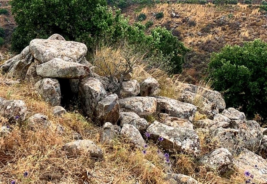 في عكار... جرف حجارة أهم القبور الميغاليتية! 