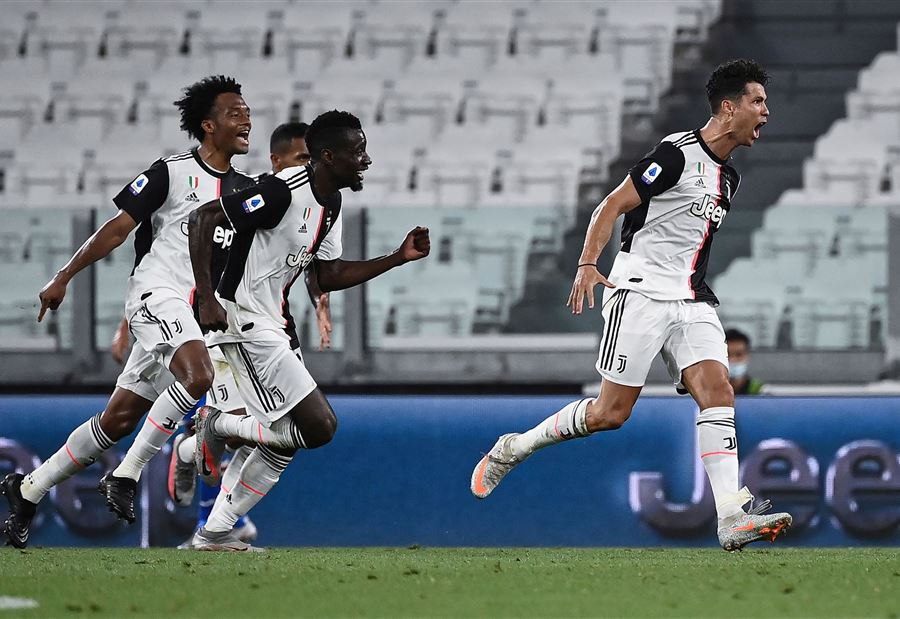 رونالدو: هنا أبني التاريخ رونالدو: هنا أبني التاريخ