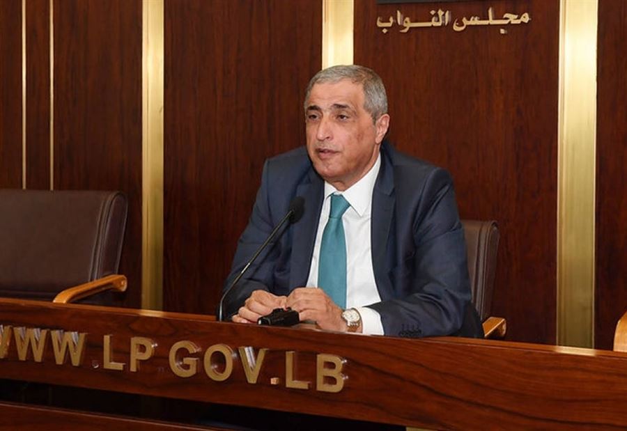 هذا ما أكّده هاشم عن تصحيح رواتب القطاع العام
