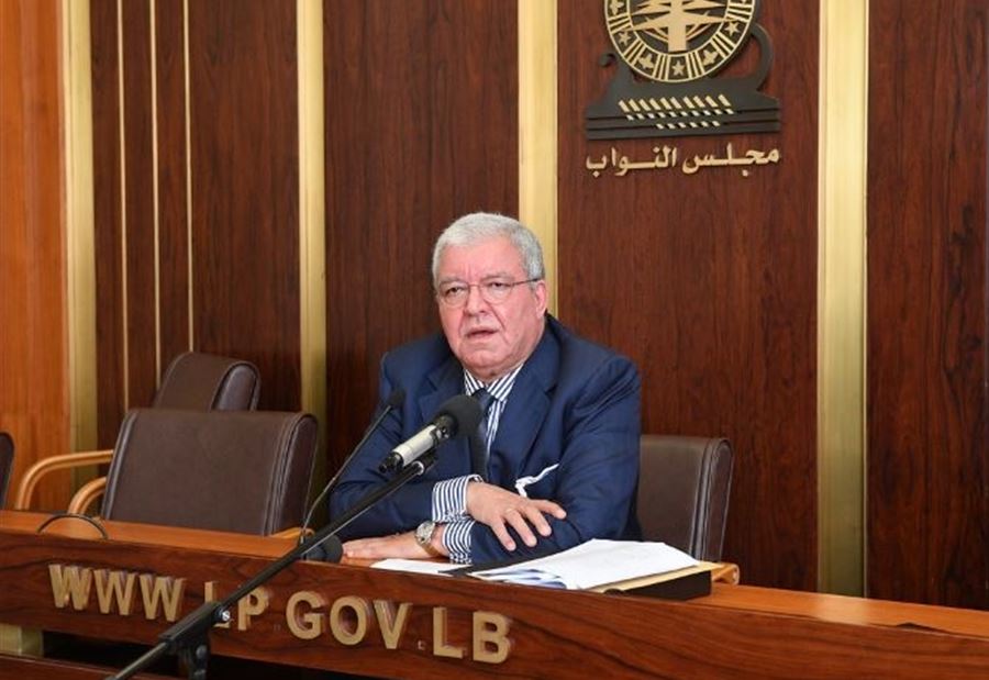 بعد تصريح المشنوق... هاشتاغ "قدها وقدود" يجتاح "تويتر"