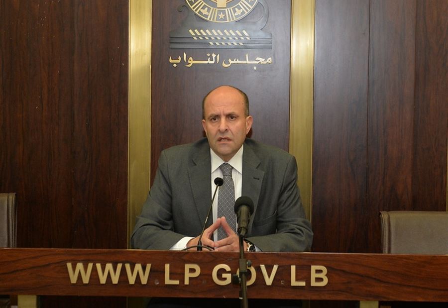 "لا علاقة للتباينات"... سليم عون يتحدث عن إطلالة باسيل!