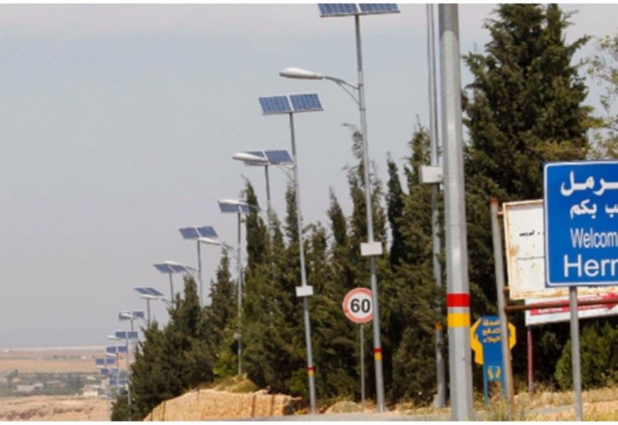 "بقوة السلاح"...سلبوا دراجة نارية على طريق الهرمل!