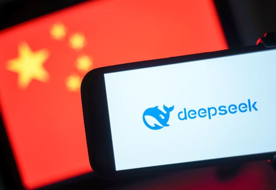 خطأ "فادح"... تسريب بيانات حساسة لـ"ديب سيك"! خطأ "فادح"... تسريب بيانات حساسة لـ"ديب سيك"!