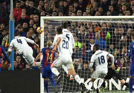 ريال مدريد وبرشلونة.. حكاية "لعنة" الـ11 عاما