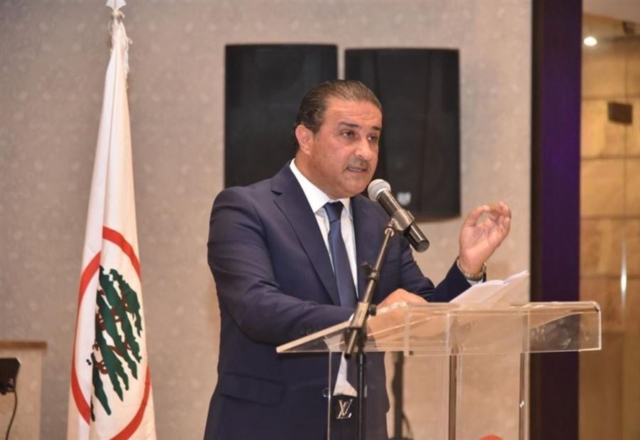 سعد يُغرّد عن "الدولة المخطوفة"