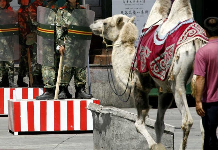 واشنطن تفرض حظرًا على بضائع صينية واشنطن تفرض حظرًا على بضائع صينية