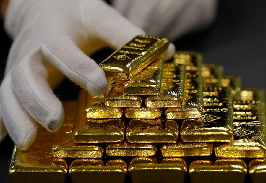 الذهب يواصلُ الهبوط مع صعود الدولار الذهب يواصلُ الهبوط مع صعود الدولار