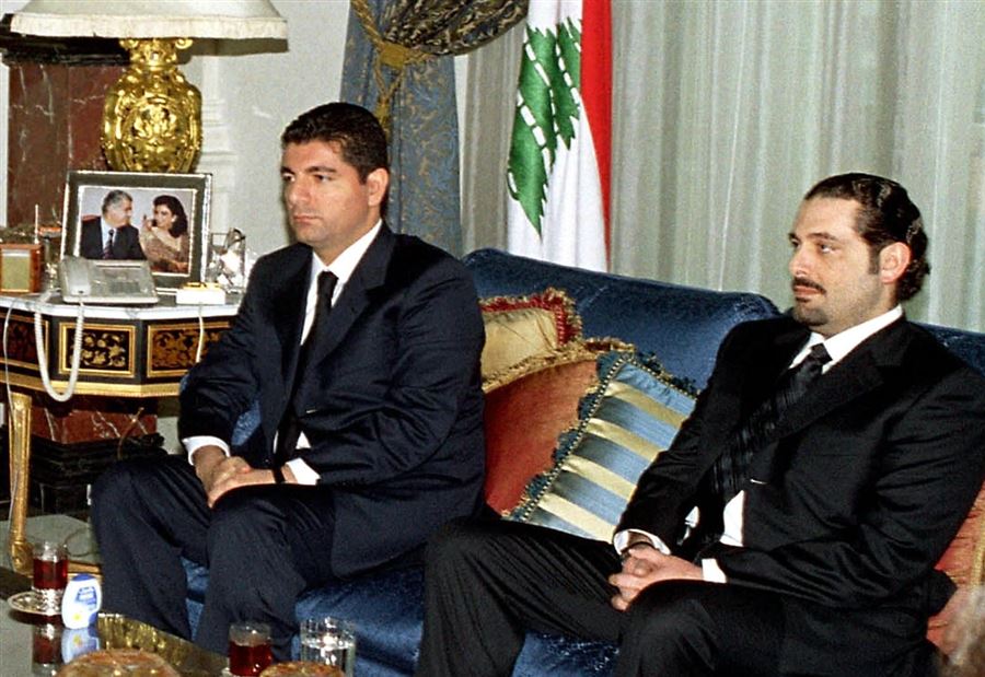 عن 
