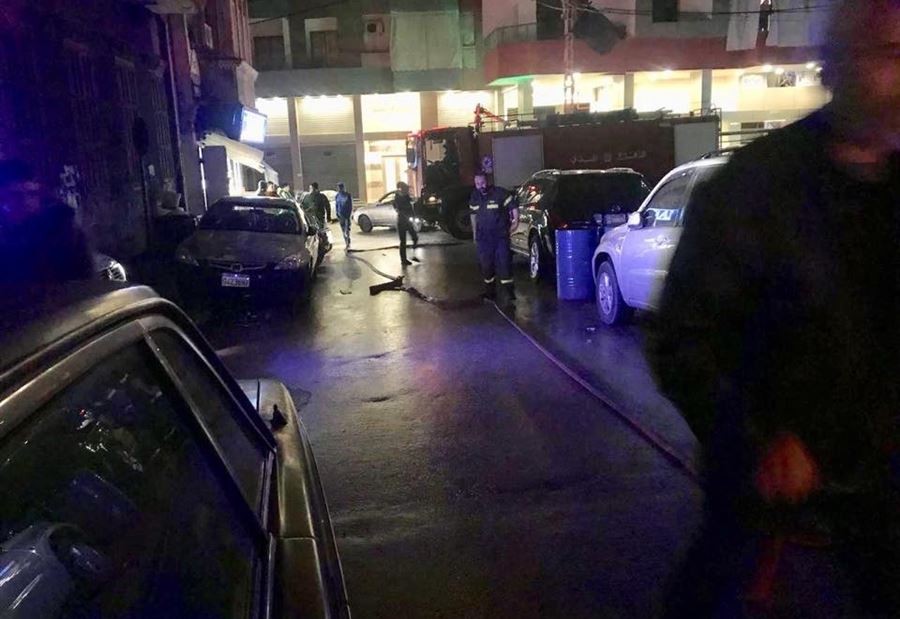 بالصور: حريق داخل شقة وحالات اختناق في برج ابي حيدر بالصور: حريق داخل شقة وحالات اختناق في برج ابي حيدر