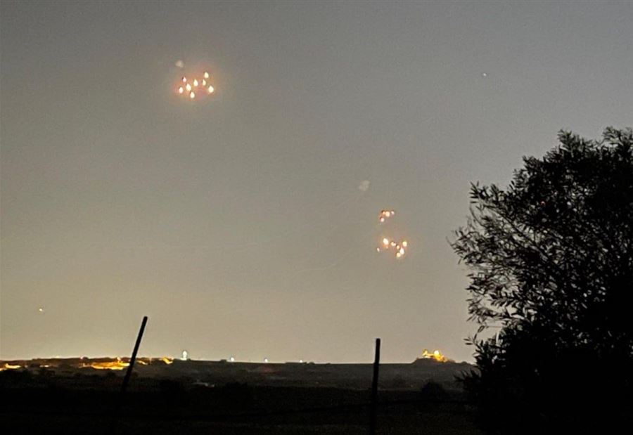 حزب الله يستهدف قاعدة جويّة جنوب تل أبيب