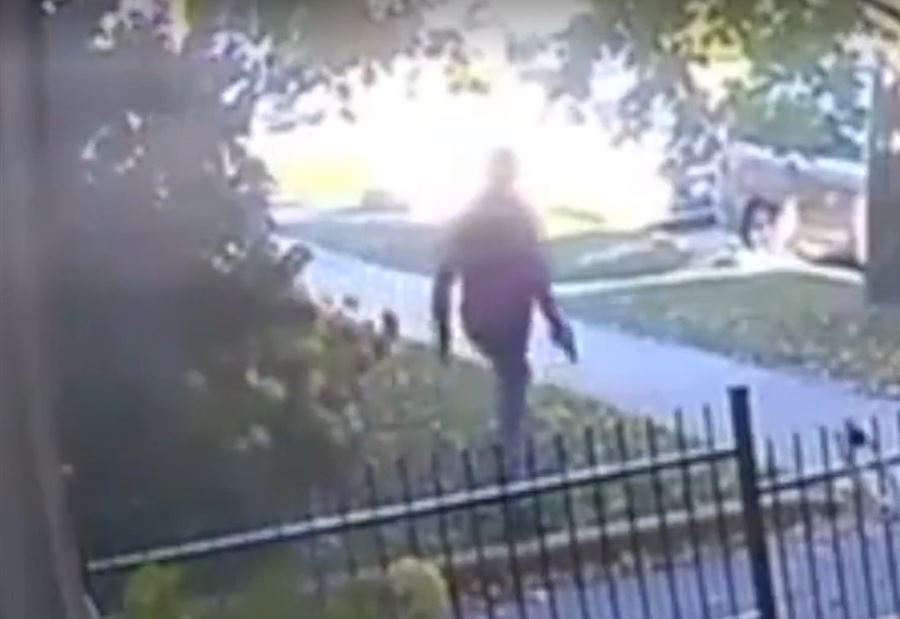 مهاجم يهتف "الله أكبر"... إطلاق نار على رجل يهودي في شيكاغو (فيديو)