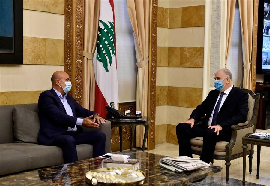 "الأوضاع العامة" بين فهمي وأبي رميا "الأوضاع العامة" بين فهمي وأبي رميا