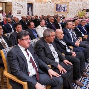 المعارضة السورية تبحث في الرياض الهدنة المؤقتة المعارضة السورية تبحث في الرياض الهدنة المؤقتة