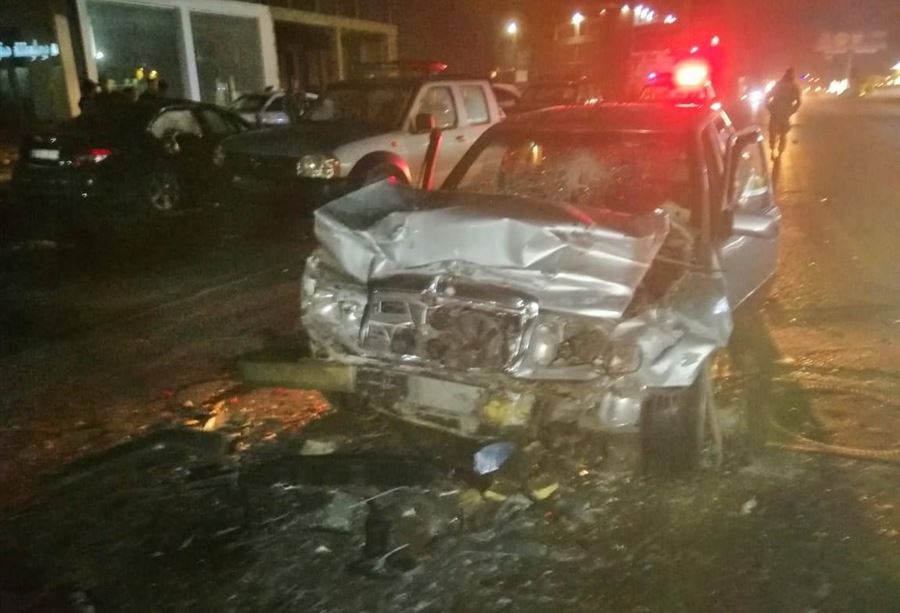 بالصور: جرحى جراء حادث سير مروع  في صور