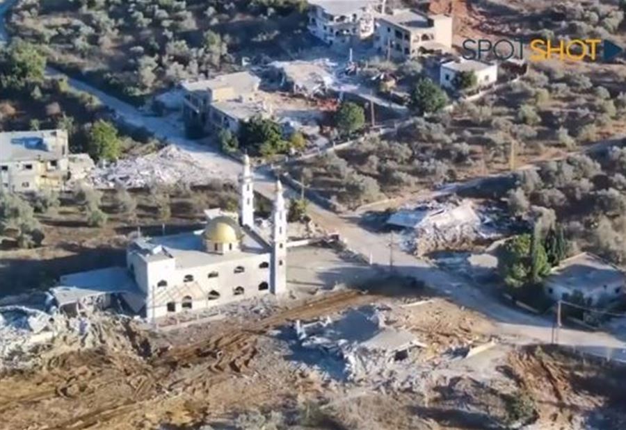 بالفيديو: لحظة تفجير الجيش الإسرائيلي مسجدًا على أطراف بلدة في الجنوب