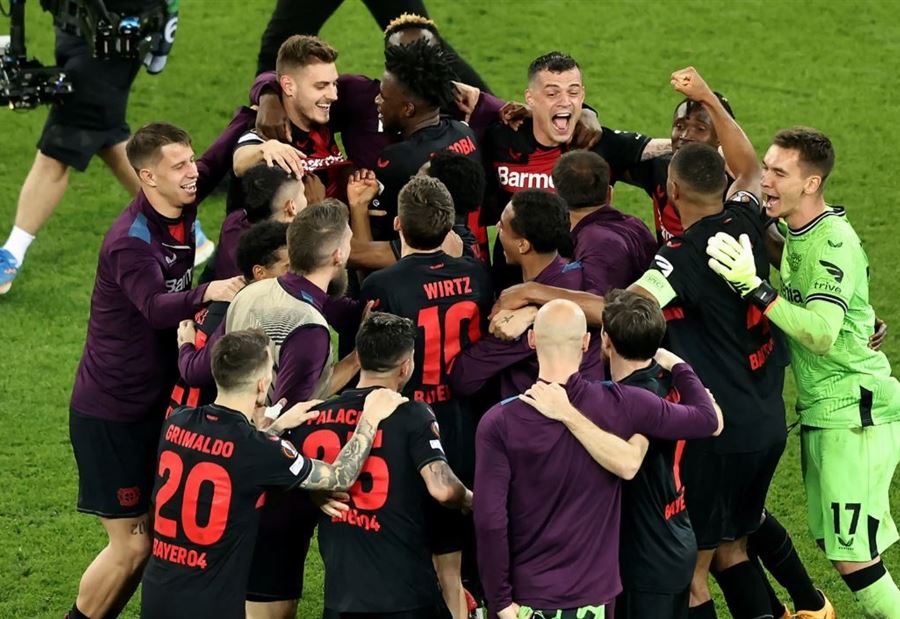 للمرة الثالثة في النهائي... ليفركوزن يواصل كتابة التاريخ