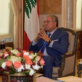  المشنوق عرض ودرغام شؤونا انمائية