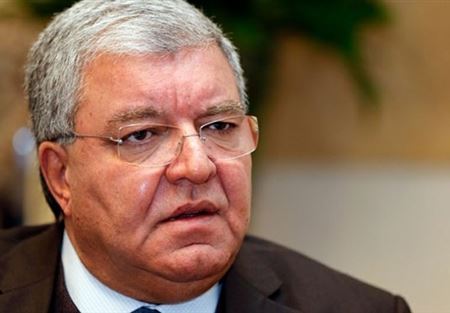 المشنوق أعلن استمرار استقبال طلبات الاستحصال على هوية