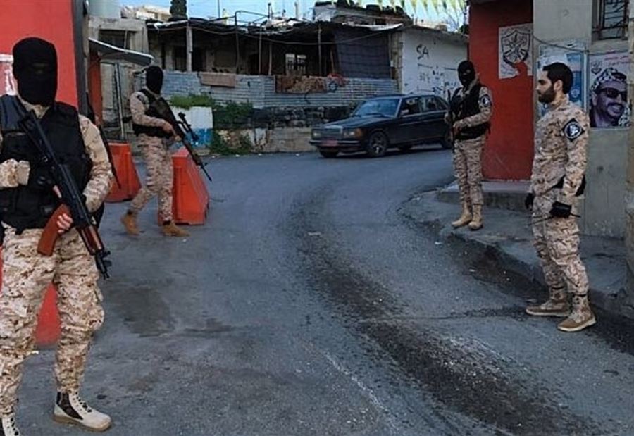برعاية "الجيش" إزالة المظاهر المسلحة من "المية ومية"