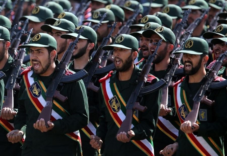 إيران تعتقل "ممولين من السعودية"... وتنشر تفاصيل "مُثيرة"