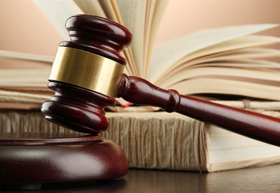 مذكرة جديدة في حق السنيورة وسياسيين بجرم نهب المال العام
